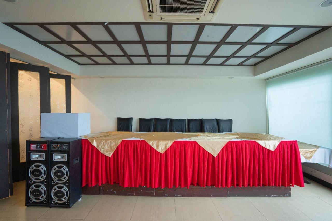 Central Inn Dhaka Buitenkant foto