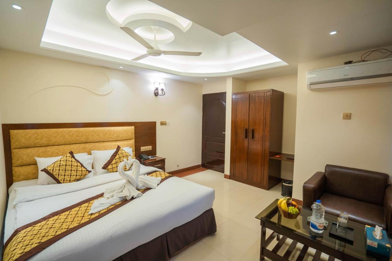 Central Inn Dhaka Buitenkant foto