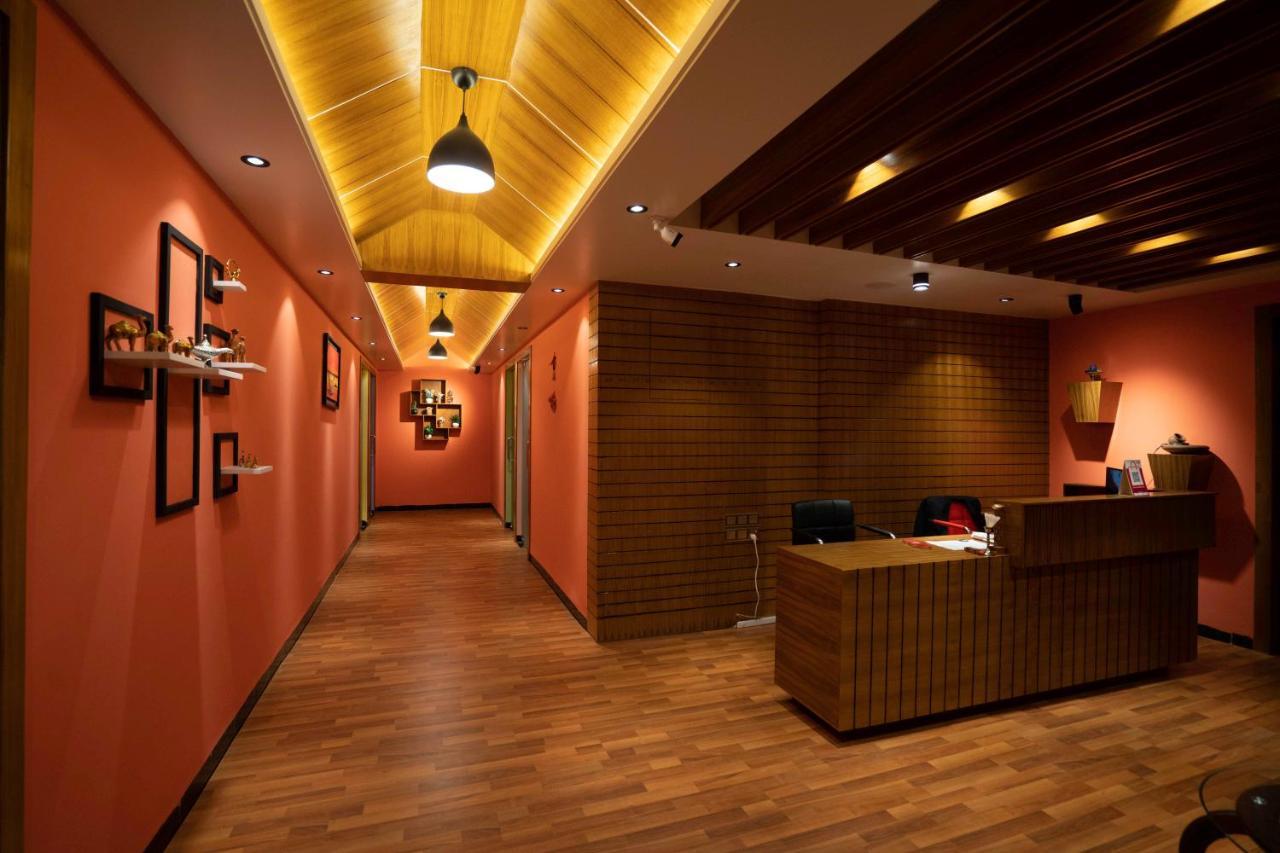 Central Inn Dhaka Buitenkant foto