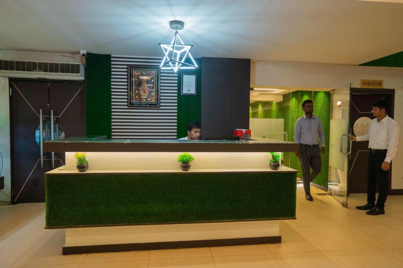 Central Inn Dhaka Buitenkant foto